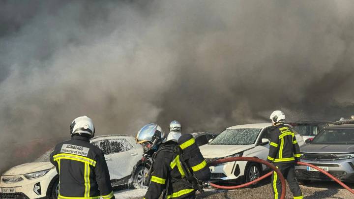 La Guardia Civil detiene a tres personas implicadas en 17 incendios cometidos en Madrid este verano
