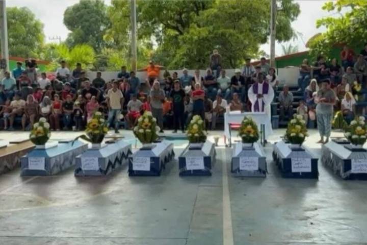 Policías comunitarios asesinados en Ayutla, Guerrero, durante un ataque armado