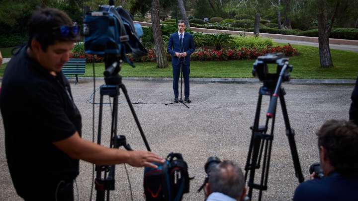 Sánchez contra la vida pública