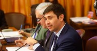 Tras desencuentro con Chile Vamos: Calisto anuncia que reunió las firmas necesarias para competir como independiente