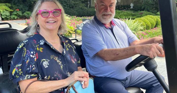 Louisiana plantation's 70-year-old owner keeps the grounds lush, a prettier purpose for tourists