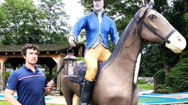 What the putt: Two men vow to play all 81 mini golf courses in Mass.