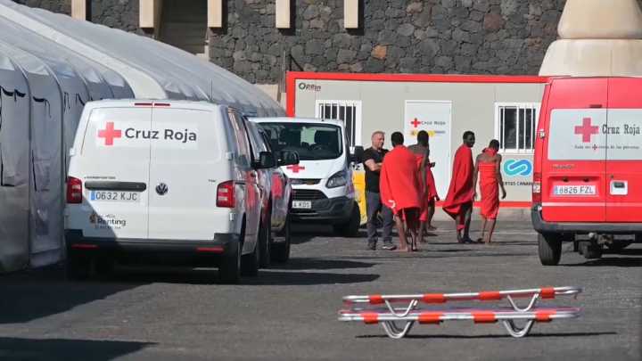 Comienza el traslado de menores migrantes no acompañados desde Canarias a la Península
