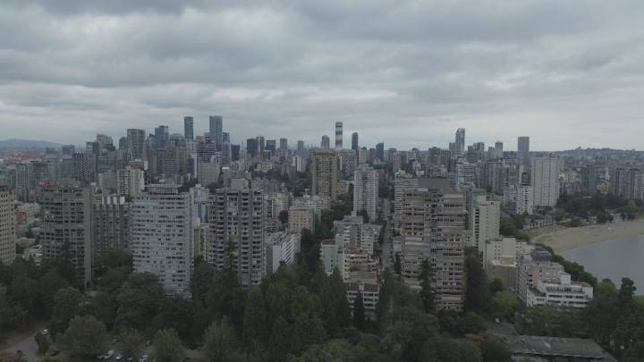 Home resales take a hit in 2025 amidst economic uncertainty: RBC report