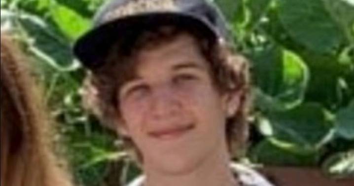 Minneapolis school shooter 'obsessed with killing kids' fired 116 rounds