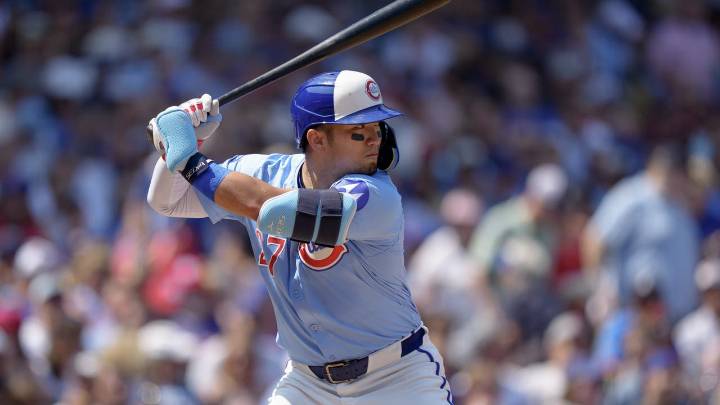 Seiya Suzuki hits a tiebreaking single as the Cubs edge the Pirates 3