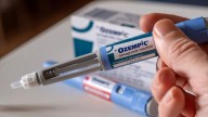 ANMAT: prohíben la venta de "falso" Ozempic En el documento dado a conocer, las autoridades de la ANMAT indican que no se podrá usar, comercializar y distribuir cualquier dosis, presentación y lote qu