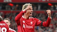 Liverpool arranca con triunfo agónico y homenaje eterno a Diogo Jota