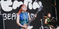 Desde Japón, Otoboke Beaver promete estremecer Colombia a ritmo de punk y garage rock: conozca fecha y precios de boletería