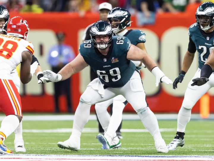 Eagles Get “Best Case Scenario” Update on Landon Dickerson Injury