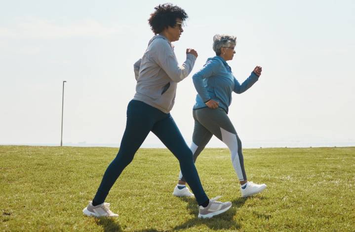 Caminar rápido reduce el riesgo de muerte prematura, según estudio