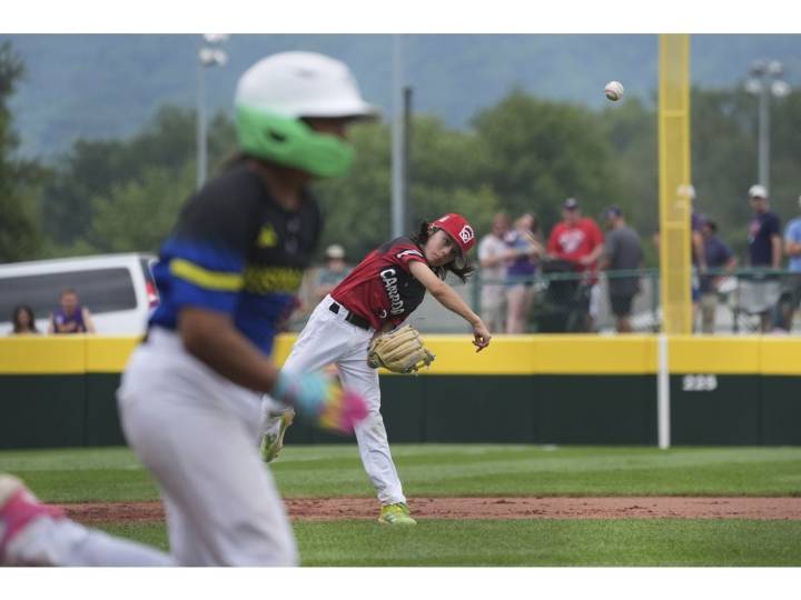 Vancouver's Little Mountain eliminated from Little League World Series
