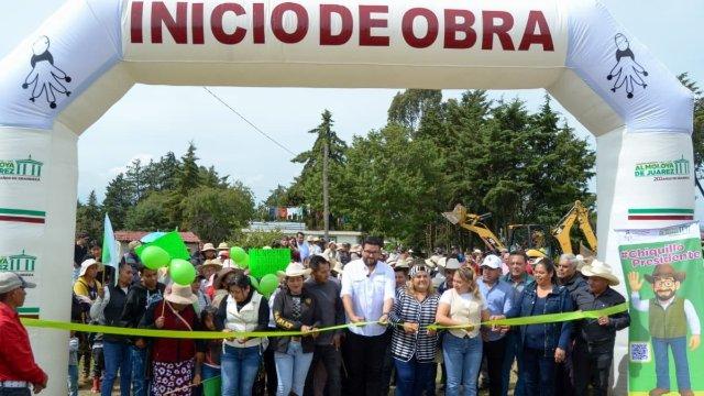 Inicia Adolfo Solis obras en Almoloya por aniversario del municipio