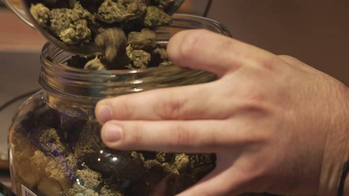 Texas Senate advances hemp-derived THC products ban, business owner pushes back