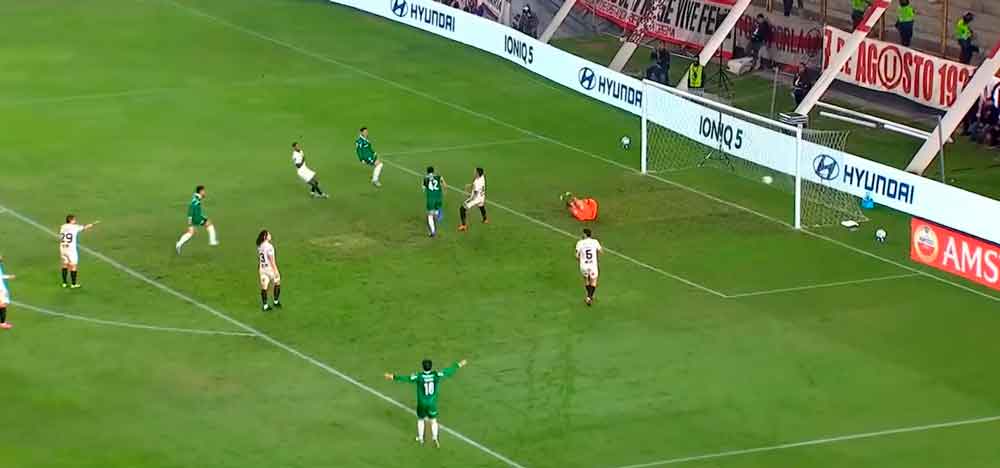 Universitario de Deportes sufre dura derrota ante Palmeiras