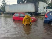 Fuerte lluvia provoca severas inundaciones en Tizayuca
