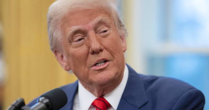 Rechazan intento de Trump de acabar con protección a niños migrantes detenidos