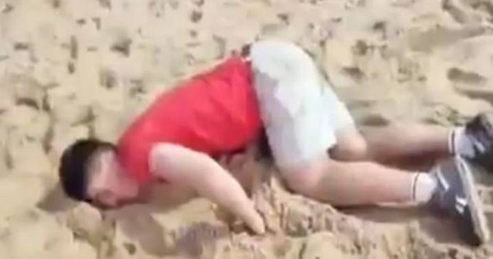 Brit tourist 'victims of Rio women's drink spiking robbery' pictured