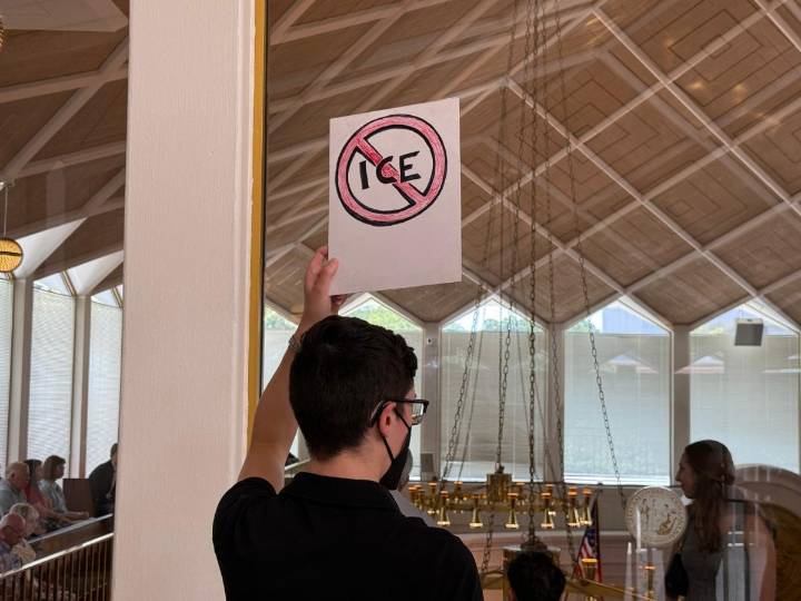 HB 318 en Carolina del Norte: abogado aclara todas tus dudas • Enlace Latino NC