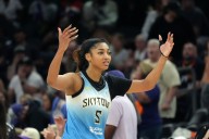 Chicago Sky fall to Phoenix Mercury for 16th loss in 18 games