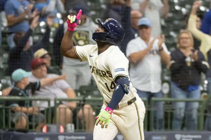 Andruw Monasterio sigue repartiendo extrabases en la mejor racha de su carrera en el show
