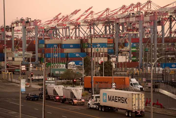 Appeals court finds Trump tariffs unconstitutional but leaves them in place for now