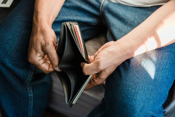 Sube desempleo en Estados Unidos a 4.2% en julio