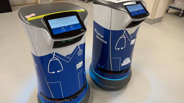 Robots at St. Anthony's Hospital help the staff in big way