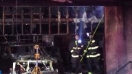 California retira cargos contra sospechoso de estrellar su auto y causar incendio en oficina postal en San José