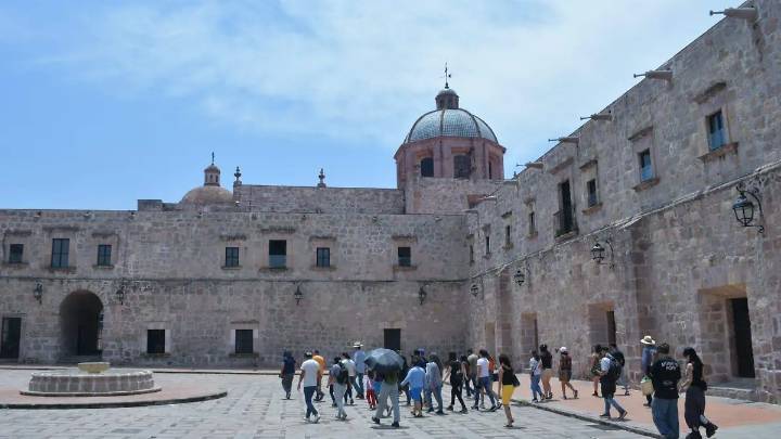 Denuncian discriminación a joven con autismo en Casa de la Cultura de Morelia