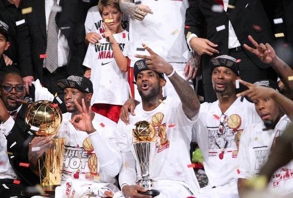 Ex-Miami Heat employee pleads guilty in stolen memorabilia case – Sun Sentinel