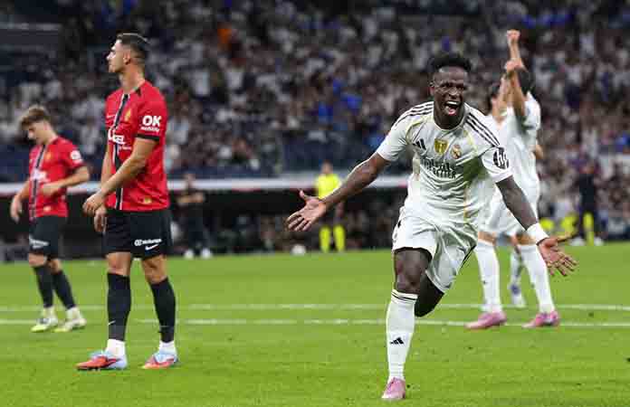 El Madrid remonta y vence al Mallorca