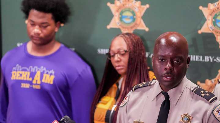 CrimeStoppers offers $10K for information on killing of Ole Miss player