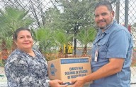 Entregan despensas a familiares de víctimas delitøs