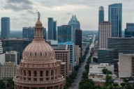 Defiant Texas Dems continue redistricting fight