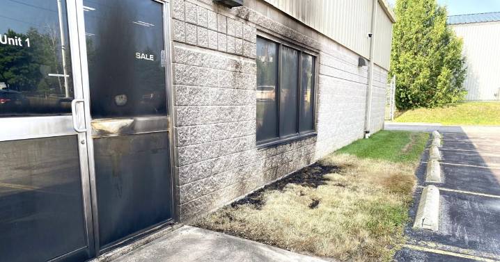 Brant police seeking tips following blaze in St. George