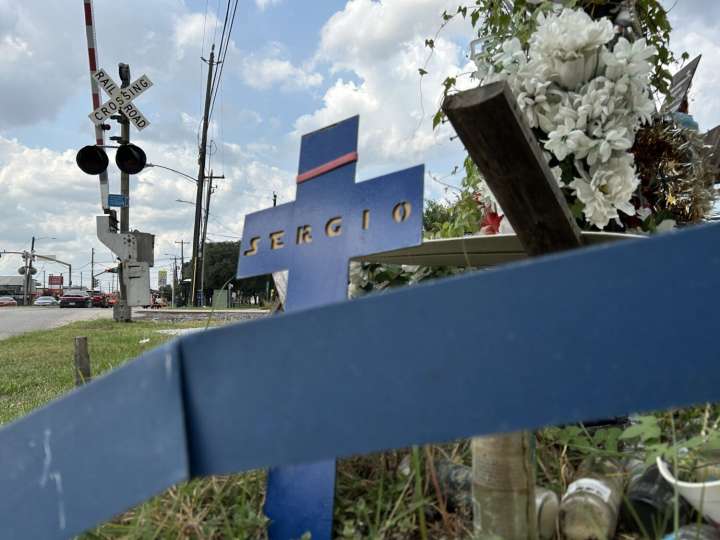 Union Pacific resumes morning and afternoon train traffic near Houston’s Milby High School