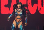 Katy Perry se habría electrocutado en pleno show ¿Cómo se encuentra?
