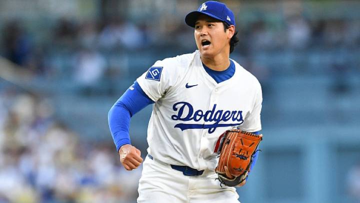 Shohei Ohtani gets first win, Dodgers strike out a franchise record 19 in 5