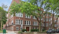 Median sales price of a Chicago home drops to $375,000. Here are 5 listings at that price