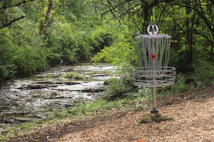 5 Disc Golf Courses To Tee Off At
