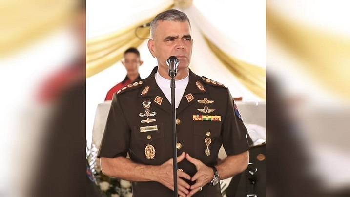 La advertencia de Padrino López a EEUU: ‘No se atrevan a poner una mano en nuestro país ni a pisar nuestro territorio’