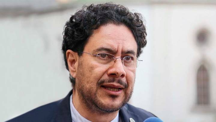 Polo Democrático pide que Iván Cepeda sea candidato presidencial