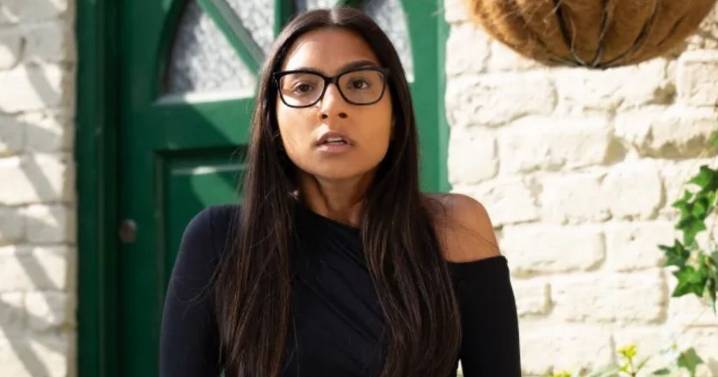 Coronation Street’s Asha 'distraught' over co-star's soap exit after devastating move