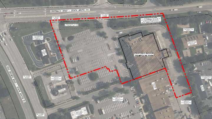 Trampoline park looks to bounce into former Ukrop's grocery store in Chesterfield