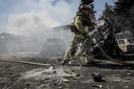 Ukrainian defenses face a challenge as Russian troops make gains ahead of the Putin