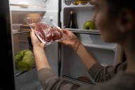Tres métodos eficaces para descongelar carne sin riesgos para la salud