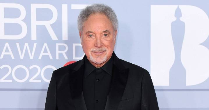 Sir Tom Jones leaves festival audience in tears ahead of homecoming gigs