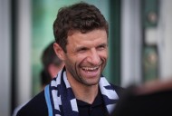 Thomas Müller dice en broma que extraña a Manuel Neuer al iniciar aventura en Vancouver