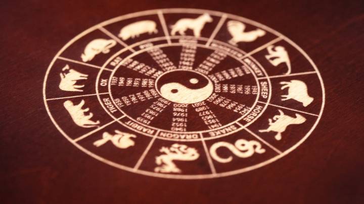 Los números de la suerte de cada signo del horóscopo chino para ganar la lotería en la tercera semana de agosto, según la IA